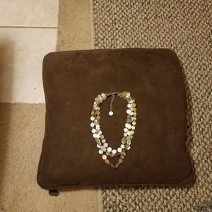 Vintage necklace triple strand shell copper type.